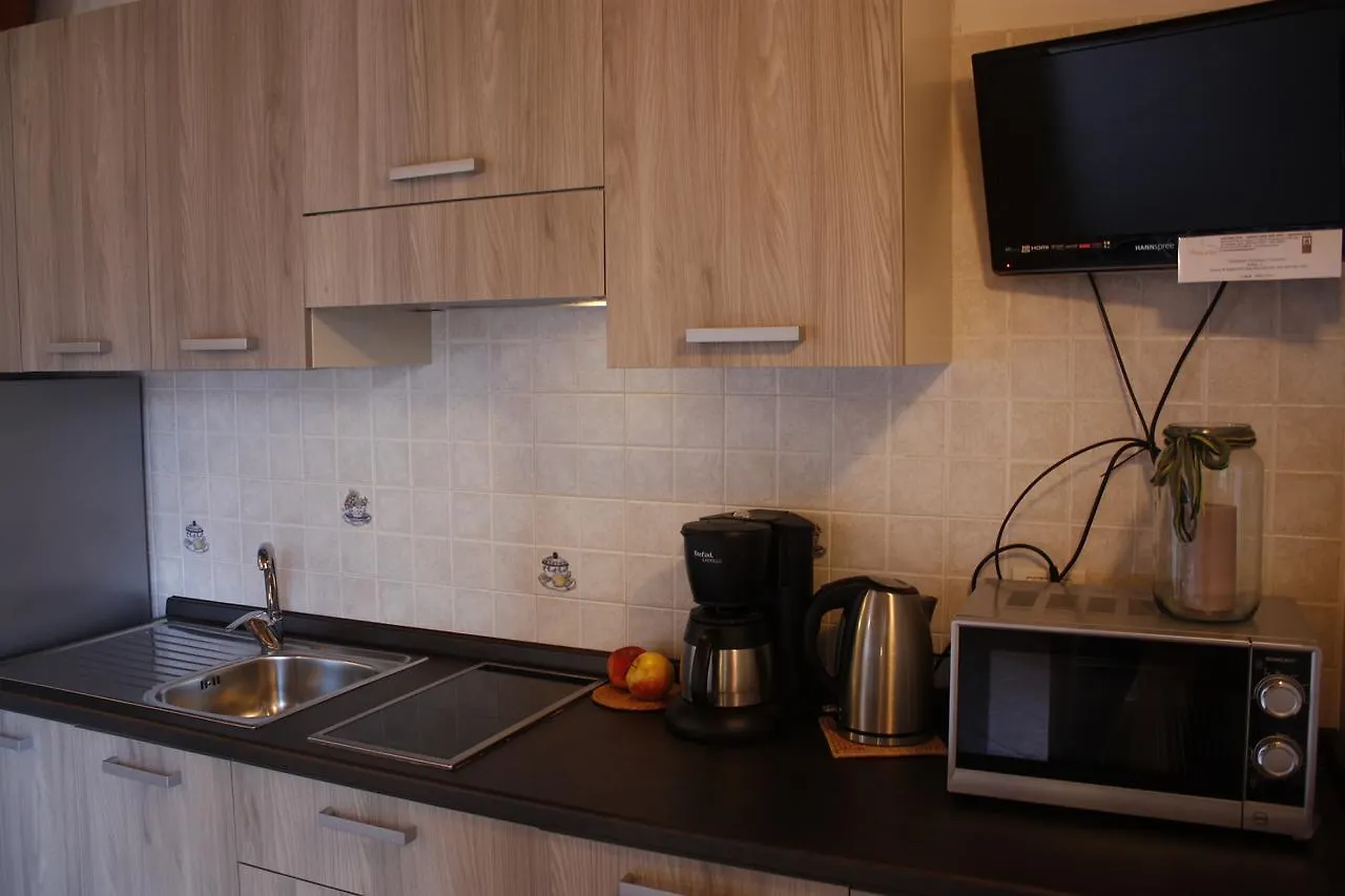 Aparthotel Appartamenti Katia Tremosine